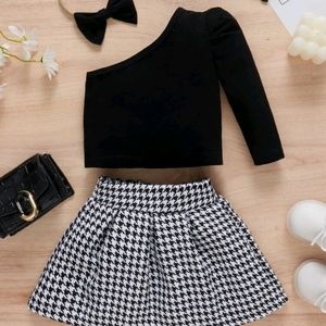 Baby one Shoulder top and houndstooth Print skirt with headband